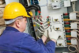 Why You Should Choose Electrical Contractors with Reliable Services